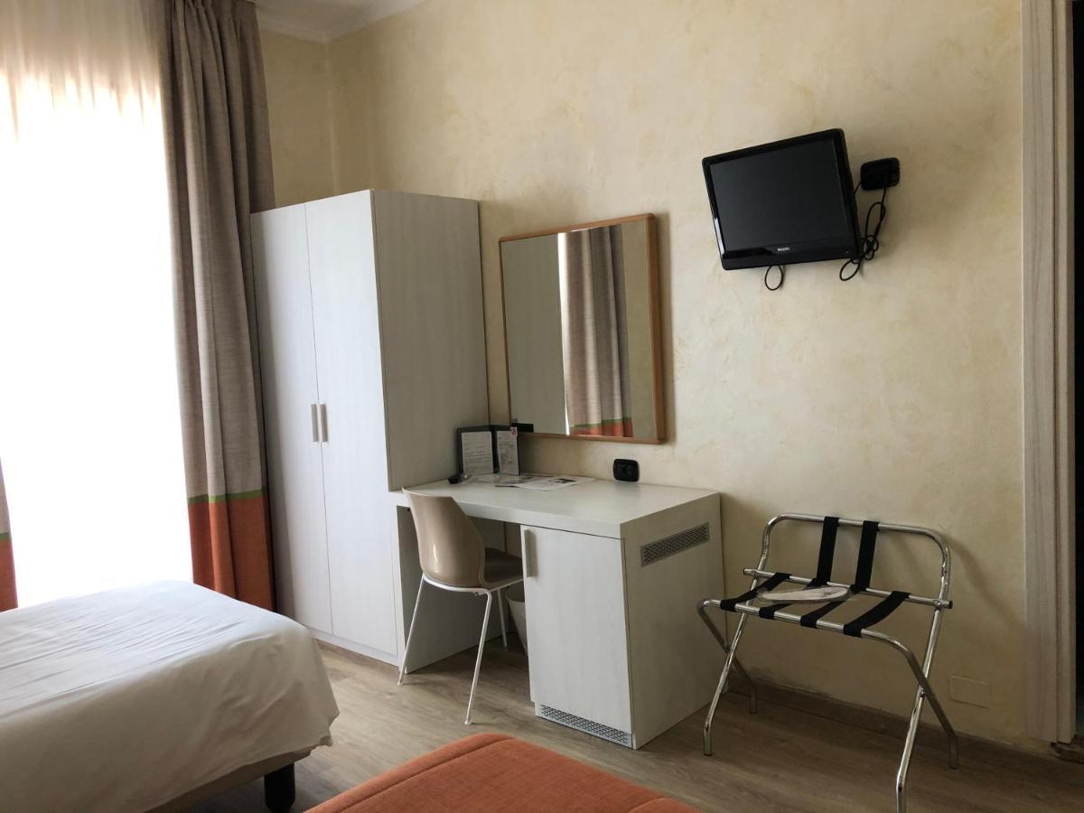 Hotel City ชีวัสโซ ภายนอก รูปภาพ